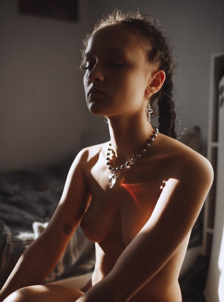 Индивидуалка Надежда фото № 2 в городе Курильск